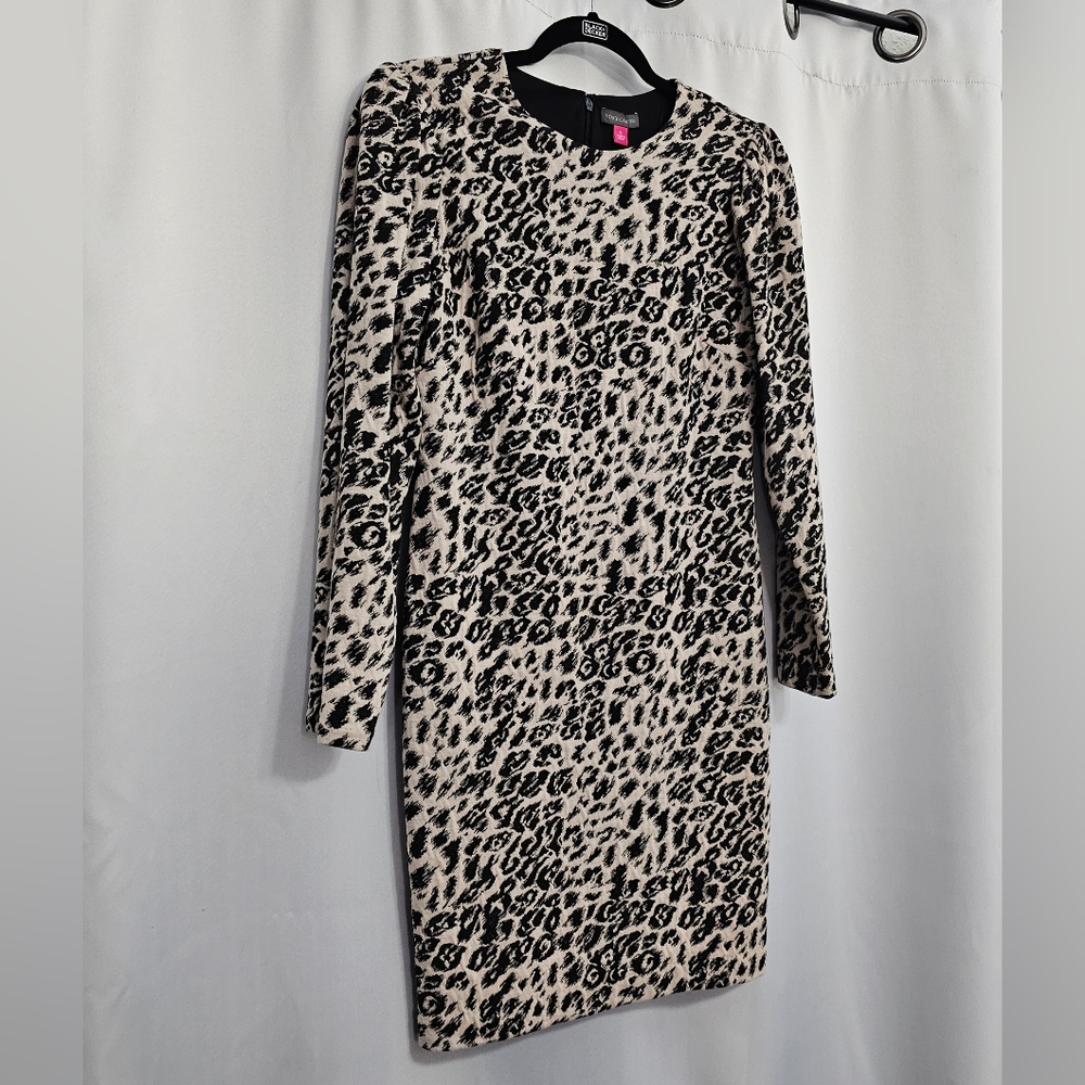 Leopard Print Structured Sheath Dress Long Sleeves Size 6 Vince Camuto